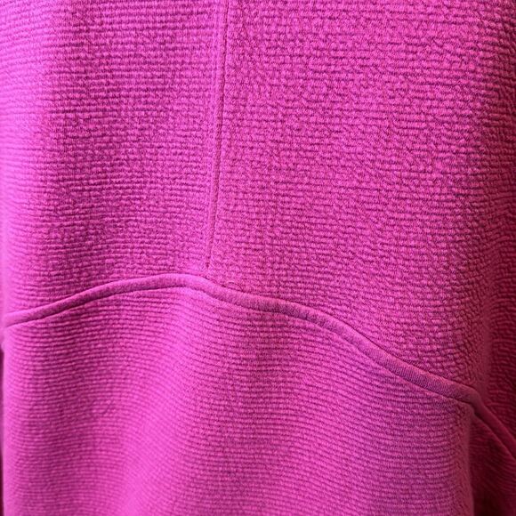 Danskin fuschia ripple texture 1/2 zip kangaroo pocket sweatshirt. Small. - Picture 7 of 8